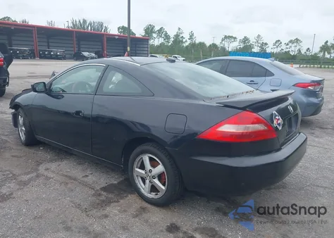 2005 Honda Accord 2.4 Ex z USA, uszkodzony, nr VIN 1HGCM72605A011482